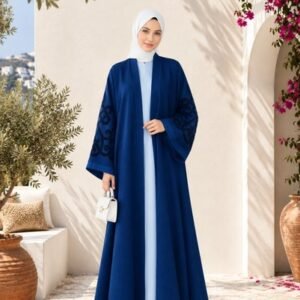 عباية ساتان كحلي من مسلمة